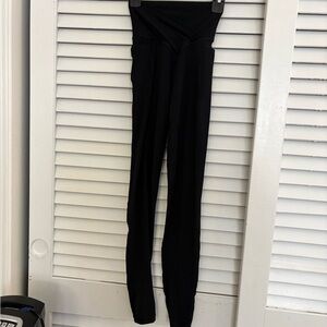 Aerie highrise pocket leggings